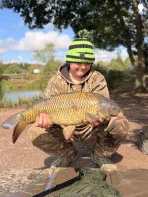 10lb 0oz Common Carp caught at Middle Pool